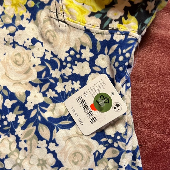 Free People Movement Inspire Oversized Floral Printed Layer Tee Size XS NWT - Picture 8 of 11